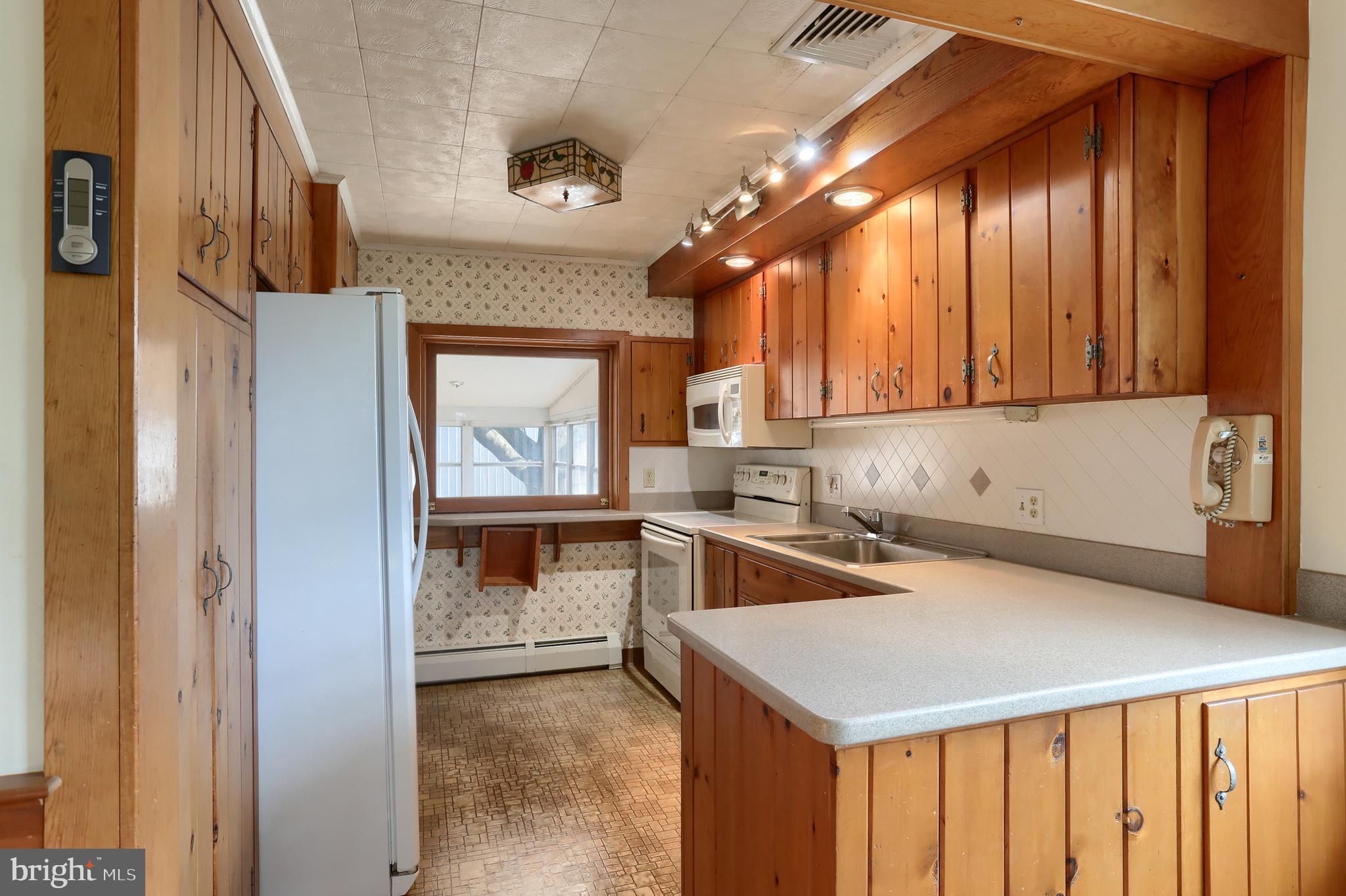 112 North Mill Street Lebanon, PA 17042 - Photo 17 of 48 Kitchen