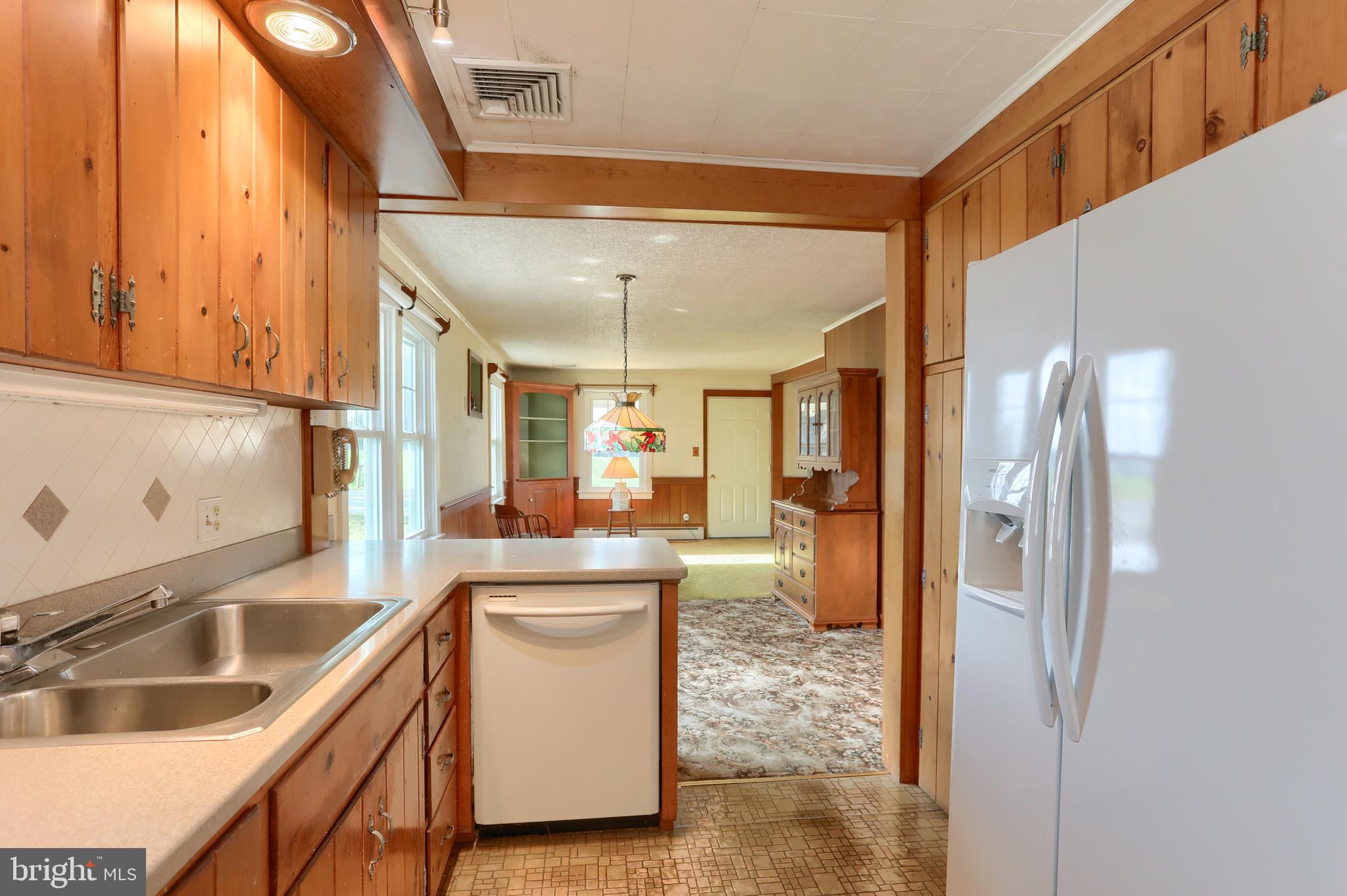 112 North Mill Street Lebanon, PA 17042 - Photo 20 of 48 Kitchen