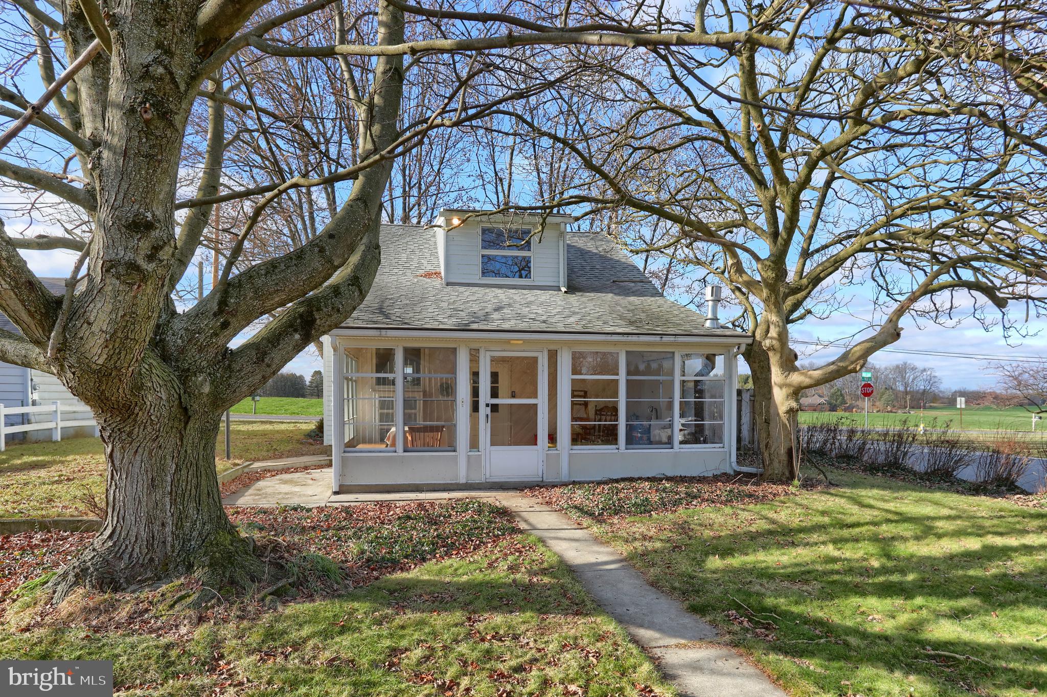 112 North Mill Street Lebanon, PA 17042 - Photo 2 of 48 Rear view