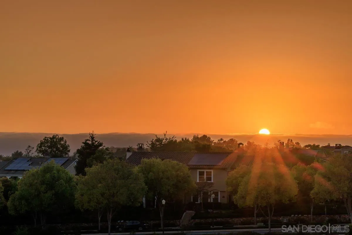 8458 Christopher Ridge Terrace San Diego, CA 92127 - Photo 3 of 41