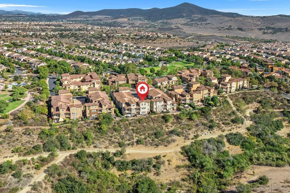 8458 Christopher Ridge Terrace San Diego, CA 92127 - Photo 32 of 41