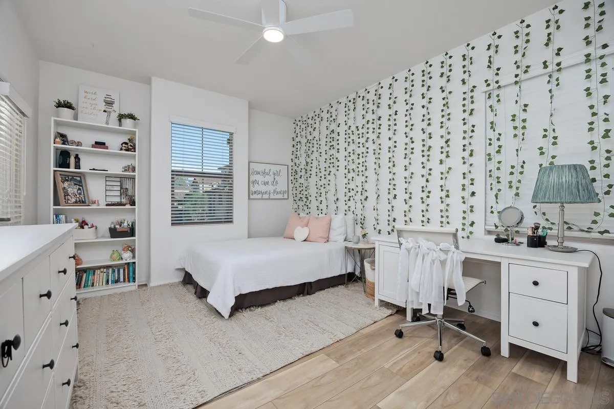 8458 Christopher Ridge Terrace San Diego, CA 92127 - Photo 10 of 41