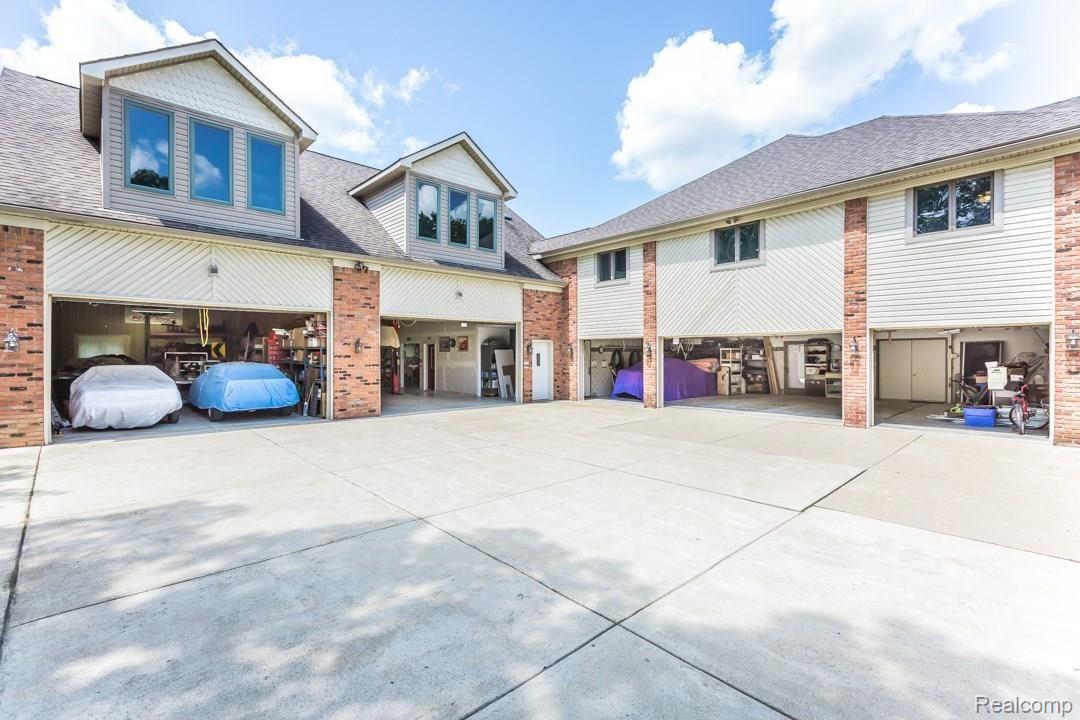 1261 Pine Ridge Road Milford, MI 48380 - Photo 74 of 90 AB6A0125.jpg
