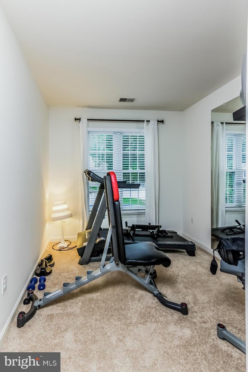 5966 Florey Road Hanover, MD 21076 - Photo 13 of 30 Sitting Room