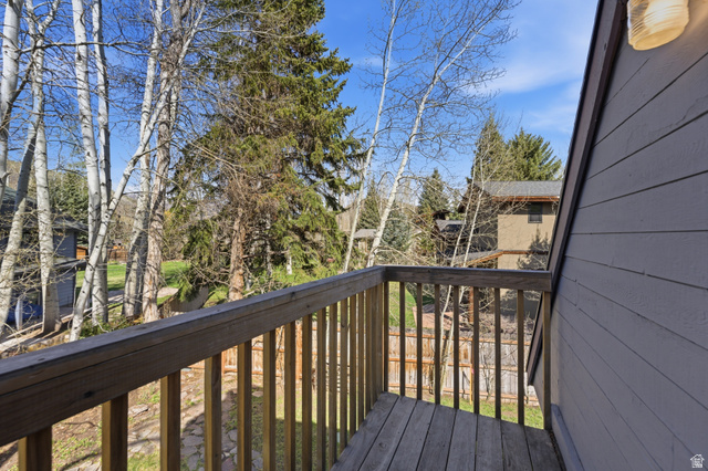 2635 Little Kate Road, Unit 21 Park City, UT 84060 - Photo 27 of 39 View of wooden deck