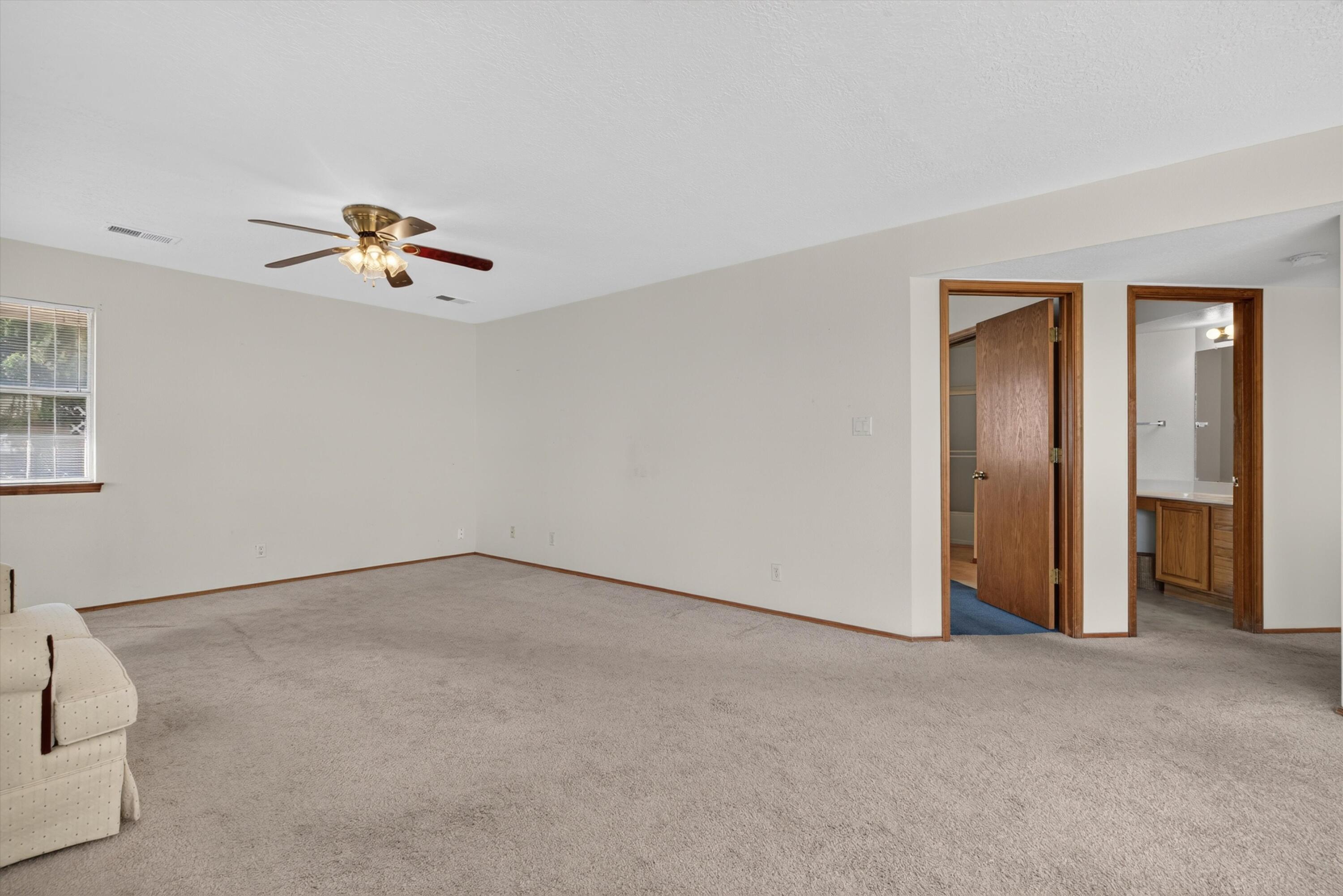 3233 Chandra Lane Southeast Rio Rancho, NM 87124 - Photo 23 of 72 Gallery Image 23