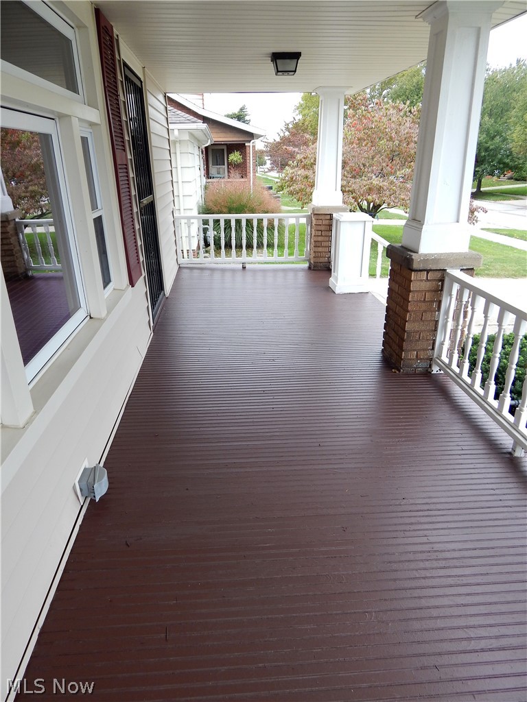 7501 Jameson Road Cleveland, OH 44129 - Photo 23 of 25