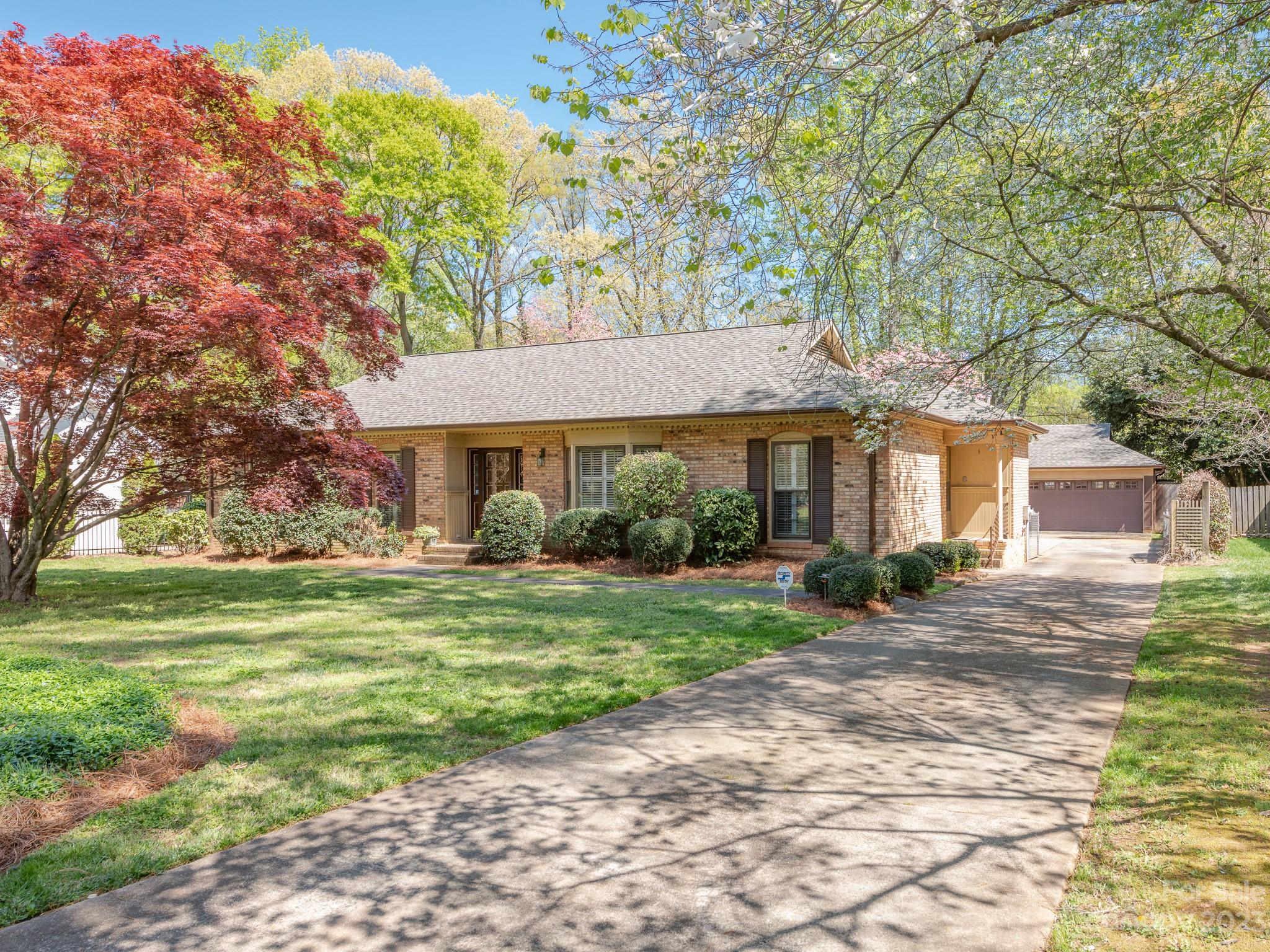 5009 Sharon View Road Charlotte, NC 28226 - Photo 1 of 18 Gallery Image 1