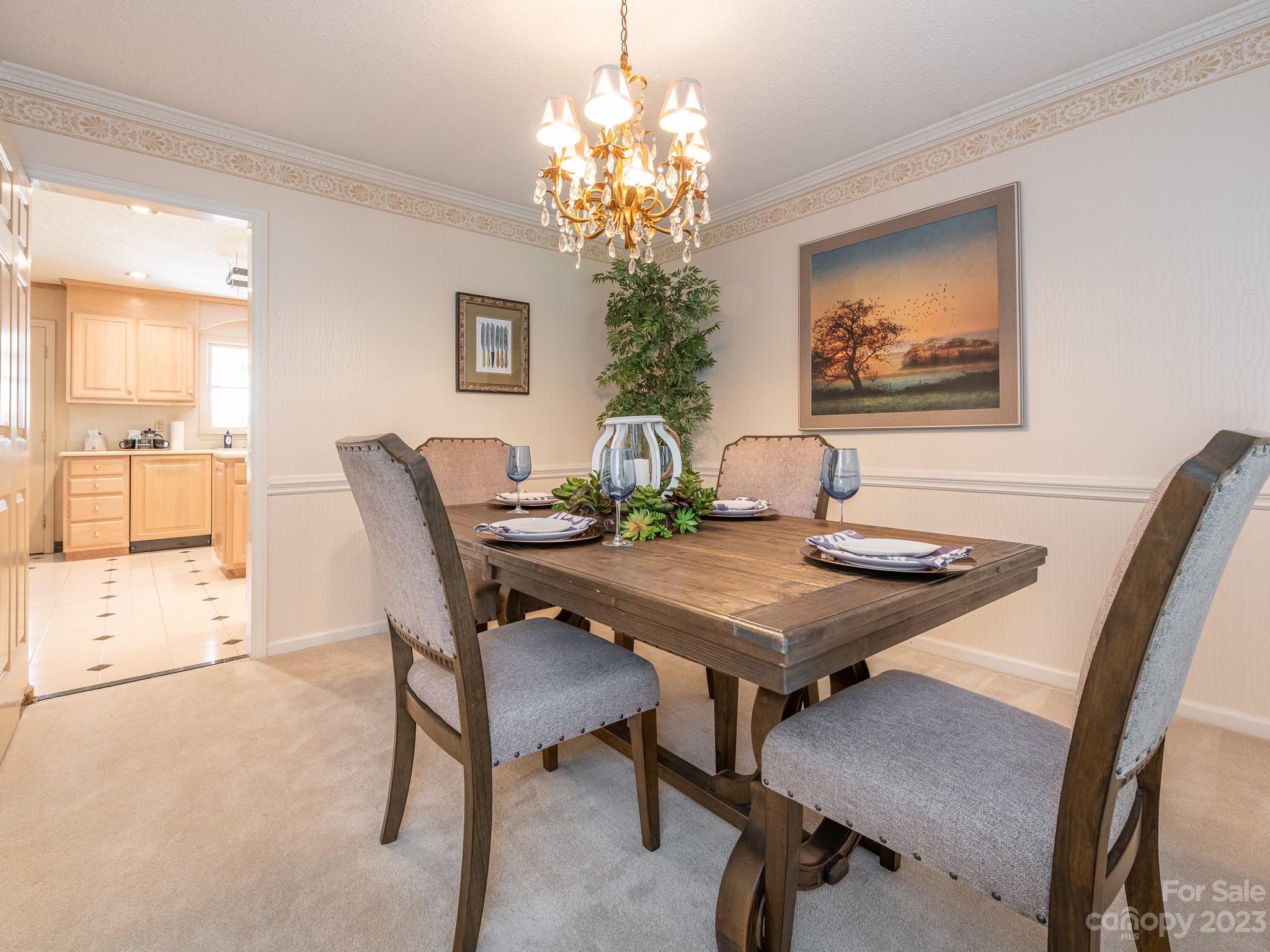5009 Sharon View Road Charlotte, NC 28226 - Photo 5 of 18 Gallery Image 5