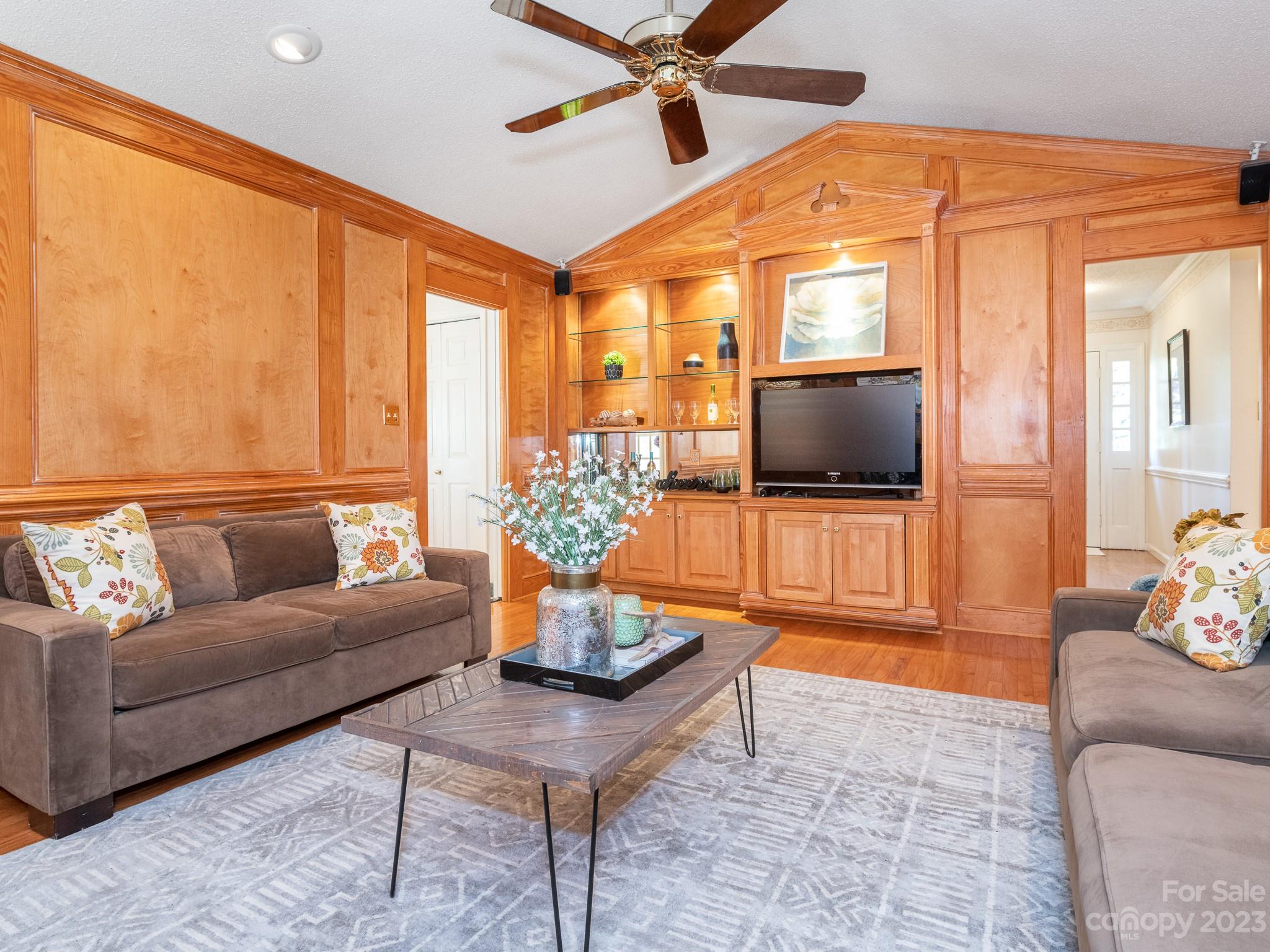 5009 Sharon View Road Charlotte, NC 28226 - Photo 8 of 18 Gallery Image 8