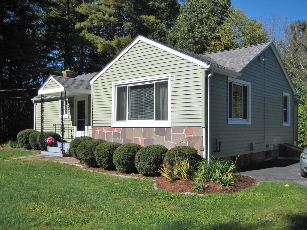 4 Wallace Road Southampton, MA 01073 - Photo 27 of 29