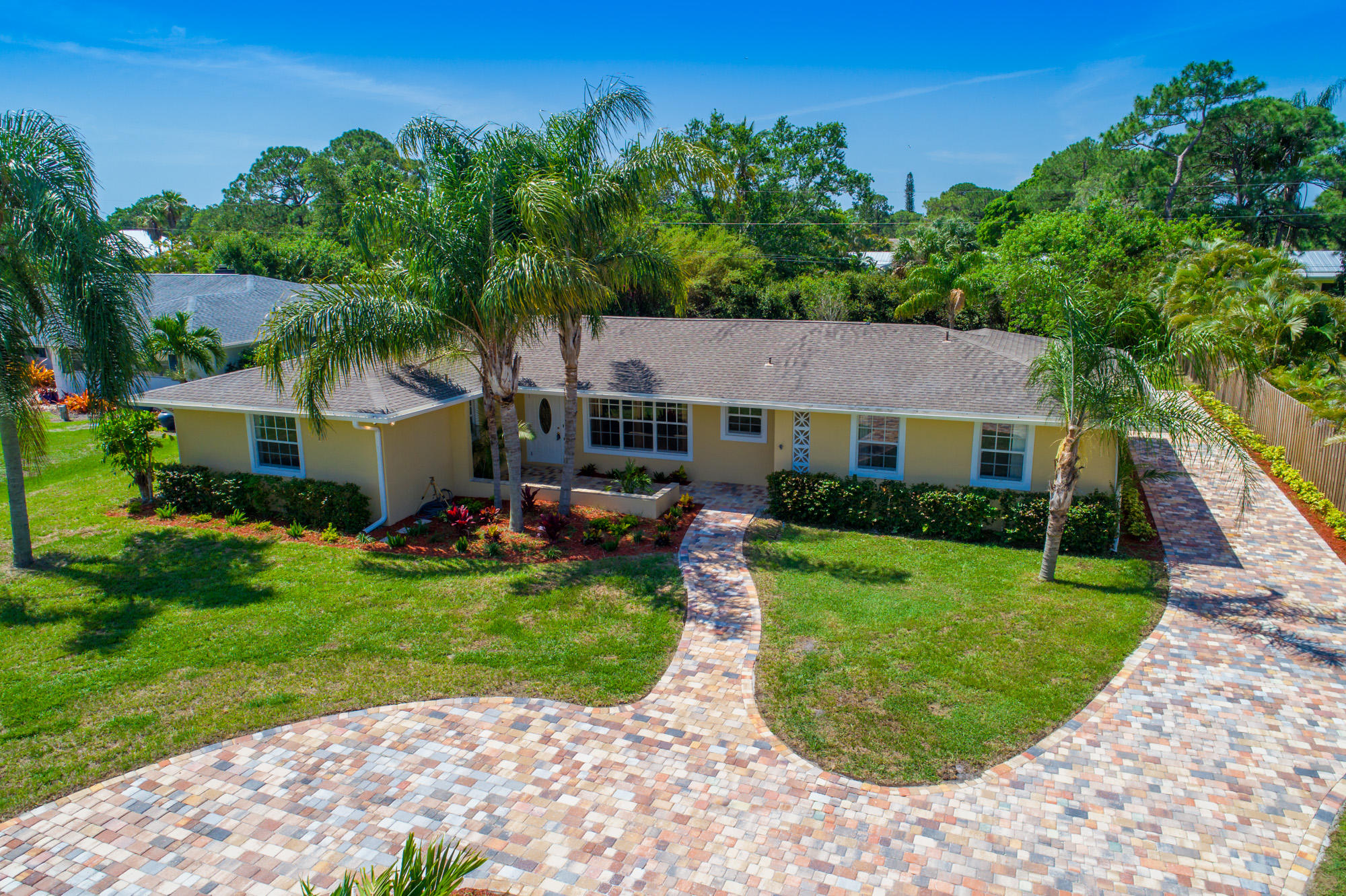 843 Northwest Spruce Ridge Drive Stuart, FL 34994 - Photo 12 of 32 EMP-3