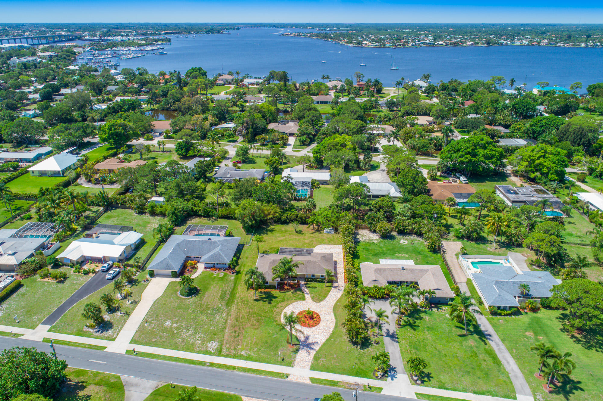 843 Northwest Spruce Ridge Drive Stuart, FL 34994 - Photo 13 of 32 EMP-4