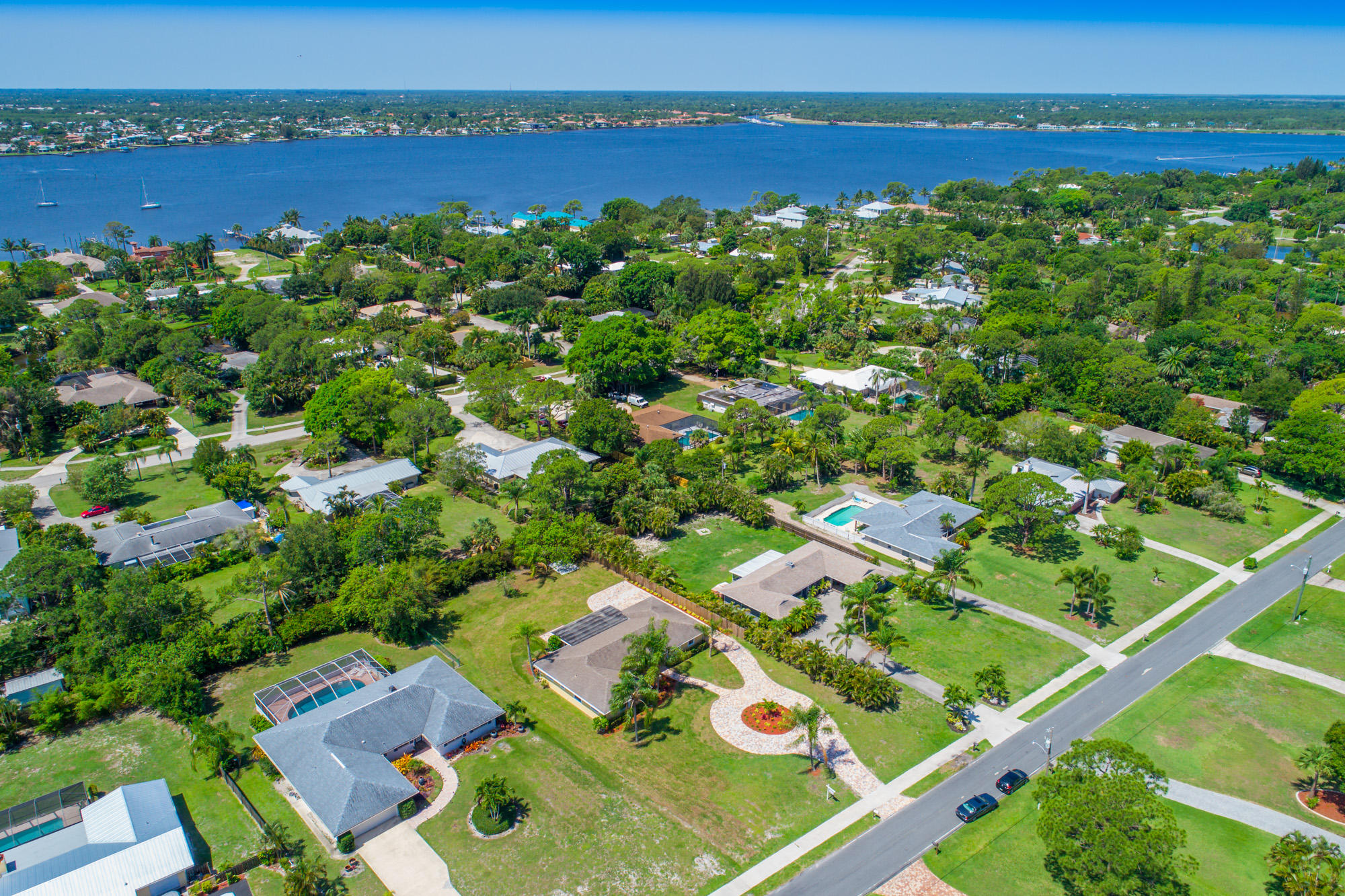 843 Northwest Spruce Ridge Drive Stuart, FL 34994 - Photo 14 of 32 EMP-5