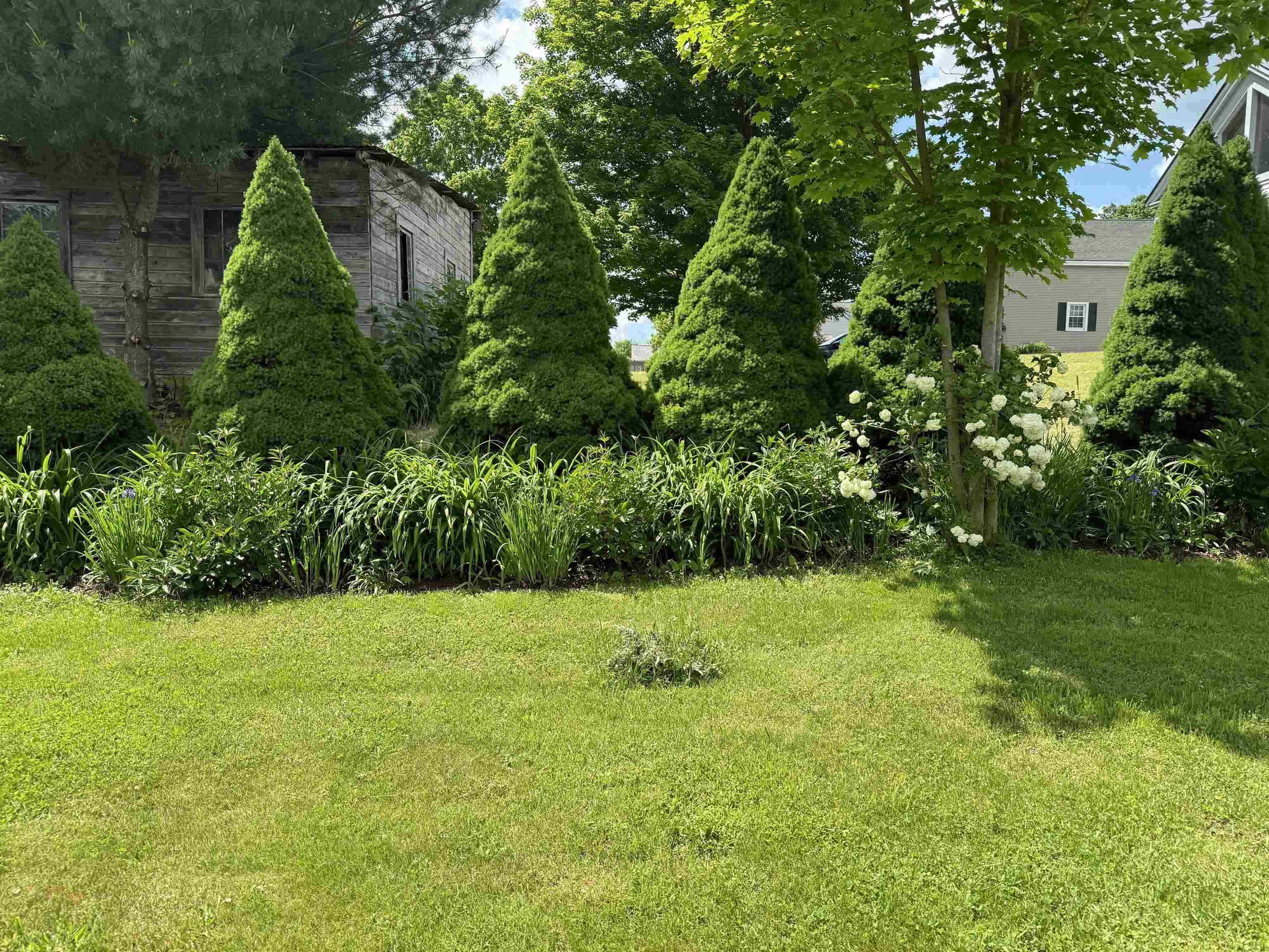 142 Furnace Street Poultney, VT 05764 - Photo 15 of 16