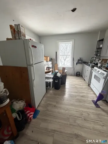 $169,990 | 17 Brookside Avenue, Torrington, CT 06790