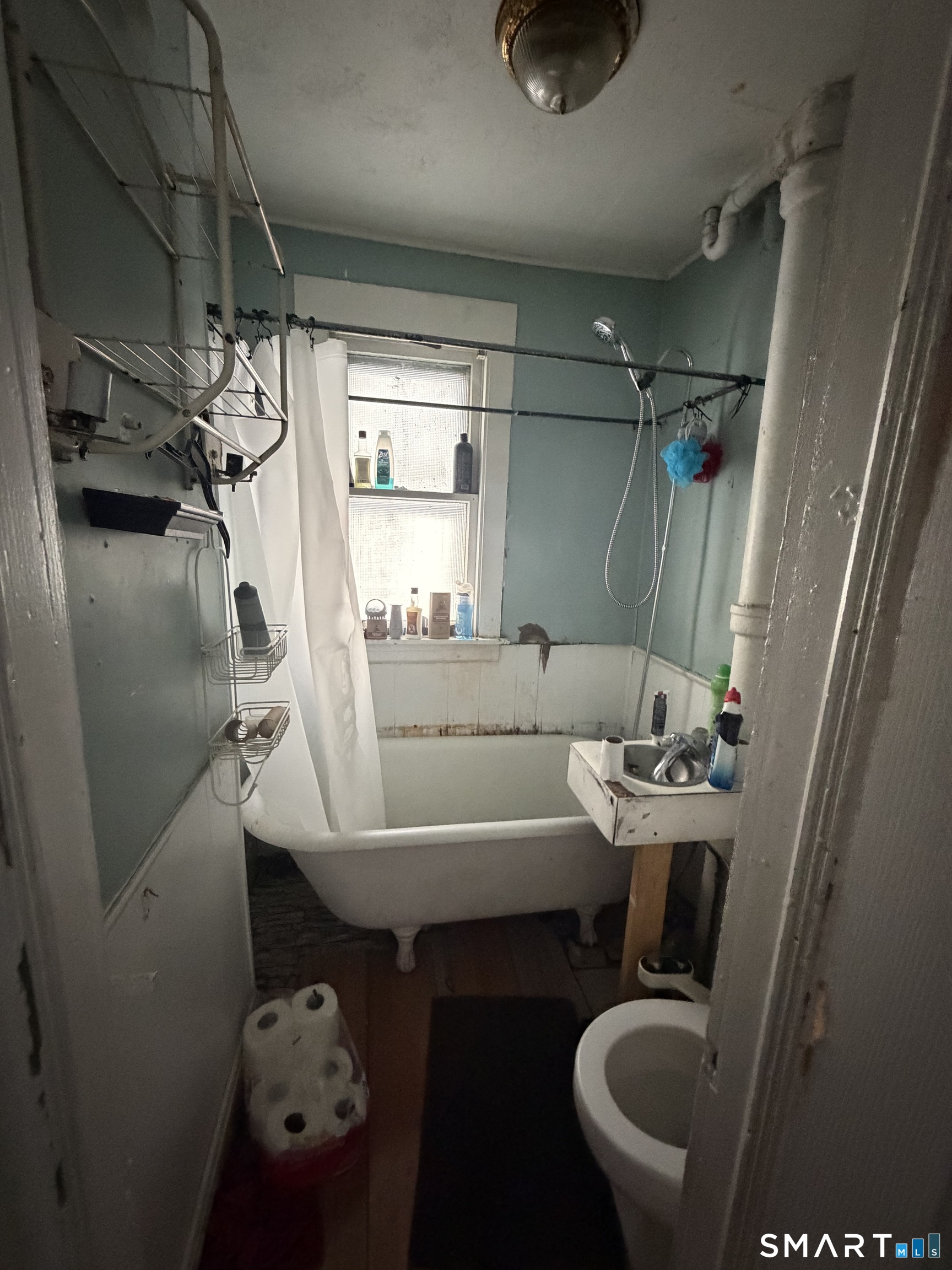 17 Brookside Avenue Torrington, CT 06790 - Photo 6 of 10