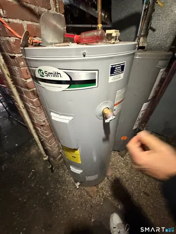 $169,990 | 17 Brookside Avenue, Torrington, CT 06790