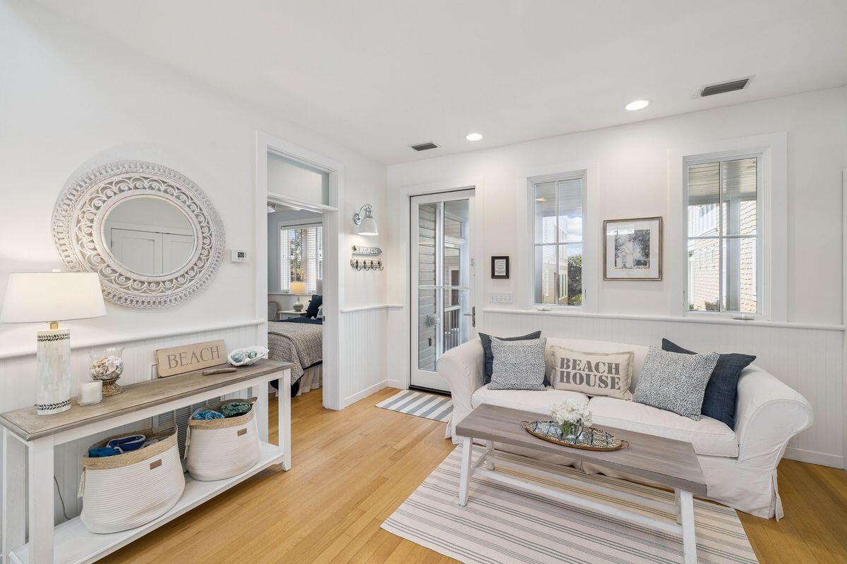 2110 East County Highway 30A Santa Rosa Beach, FL 32459 - Photo 29 of 57 1ST LEVEL SITTING AREA