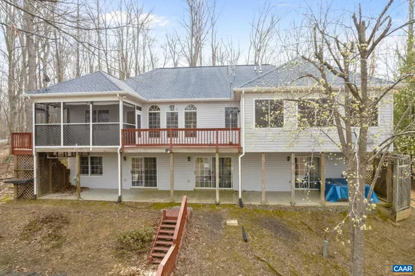 $874,900 | 274 Jefferson Drive, Palmyra, VA 22963