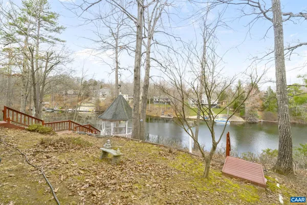 $874,900 | 274 Jefferson Drive, Palmyra, VA 22963