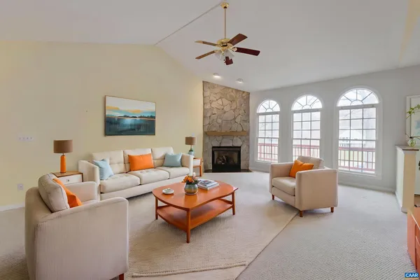 $874,900 | 274 Jefferson Drive, Palmyra, VA 22963