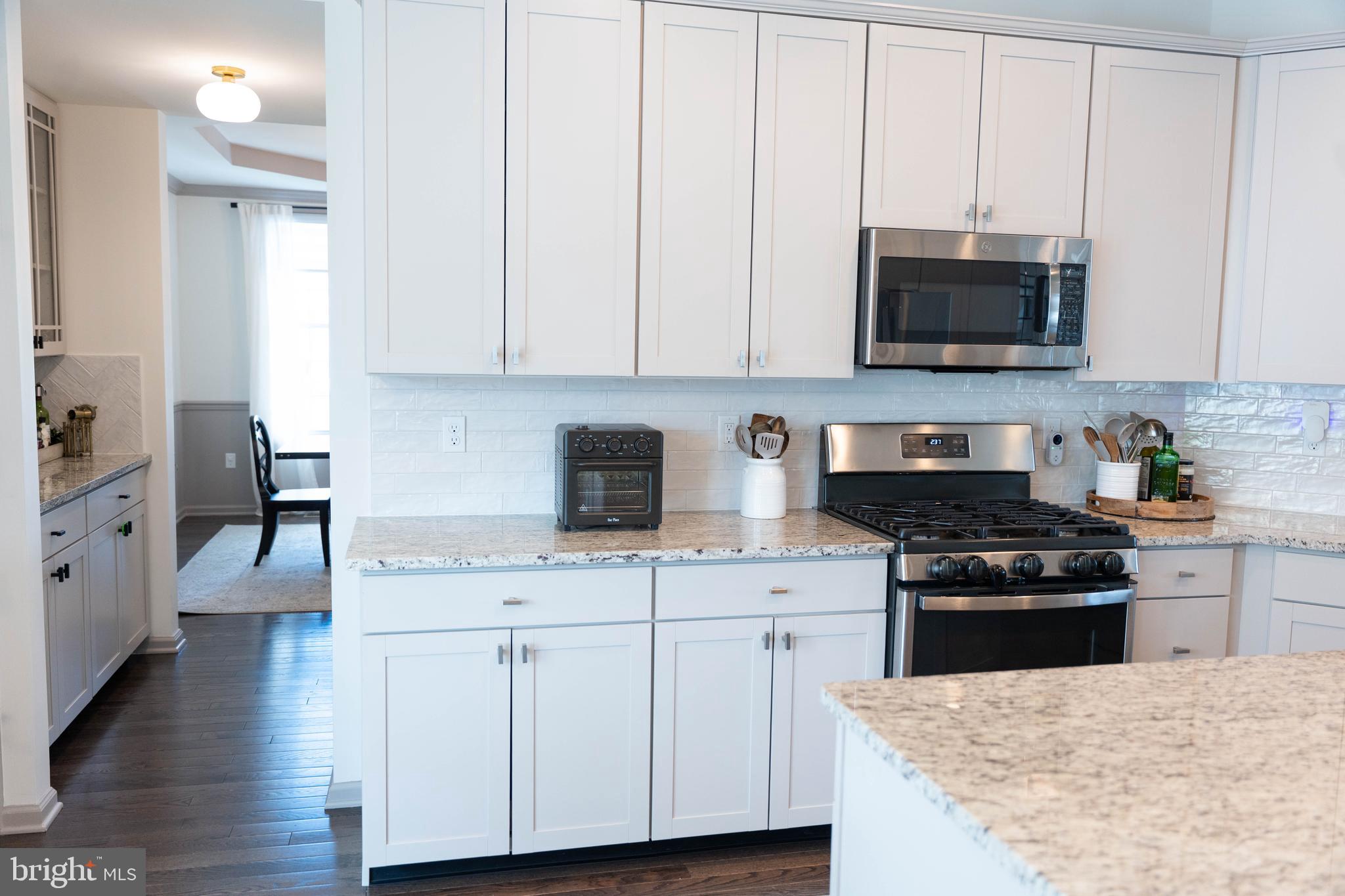 84 Applegate Way Chesterfield, NJ 08515 - Photo 18 of 63 Gallery Image 18