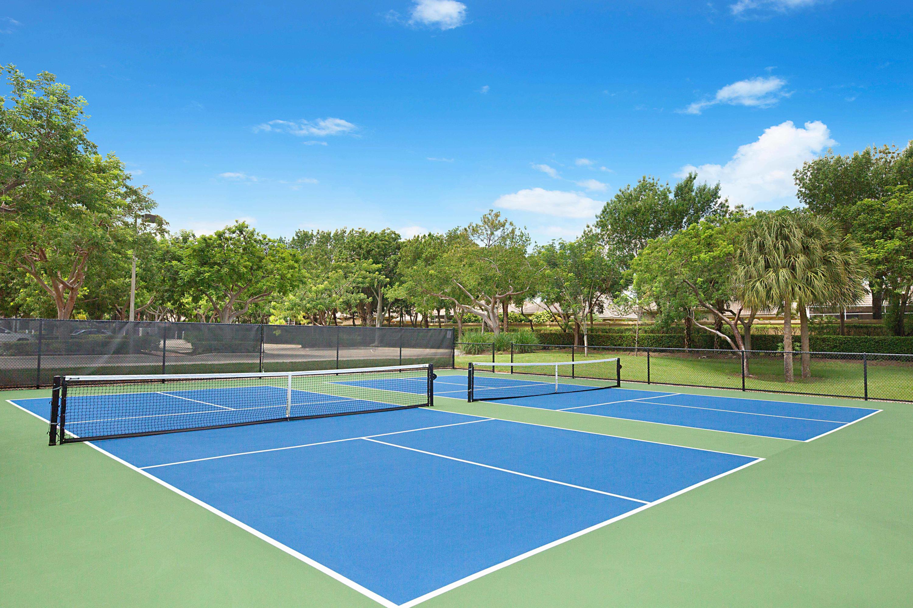 6863 Boscanni Drive Boynton Beach, FL 33437 - Photo 55 of 61 a view of tennis court