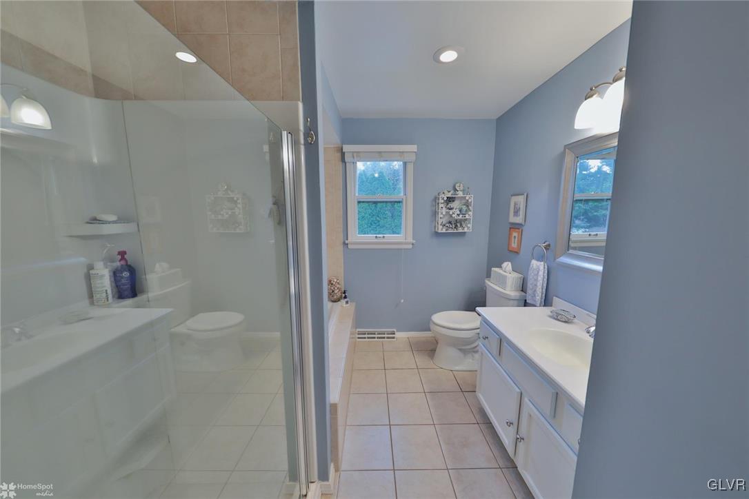 1849 Valley Forge Road Allentown, PA 18104 - Photo 32 of 48 Gallery Image 32