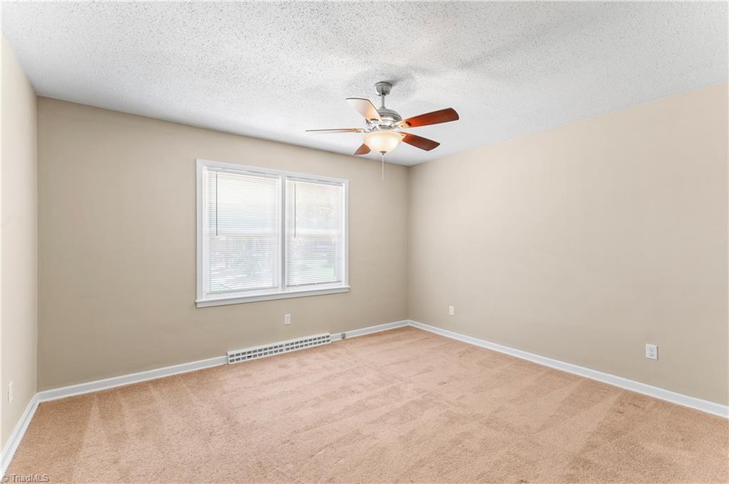 1505 Overbrook Court High Point, NC 27262 - Photo 19 of 30 Gallery Image 19