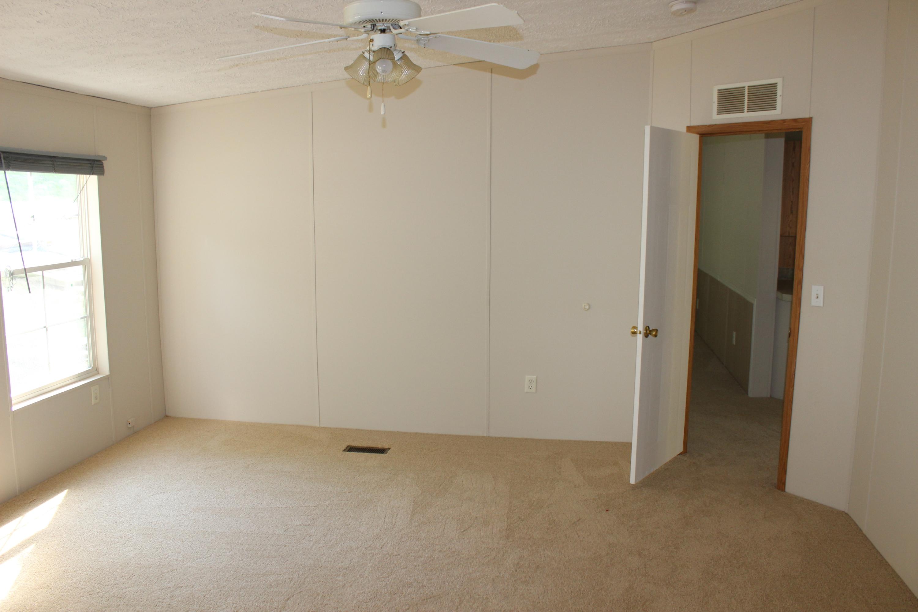 7701 Yount Road Knoxville, TN 37931 - Photo 14 of 23 IMG_1058