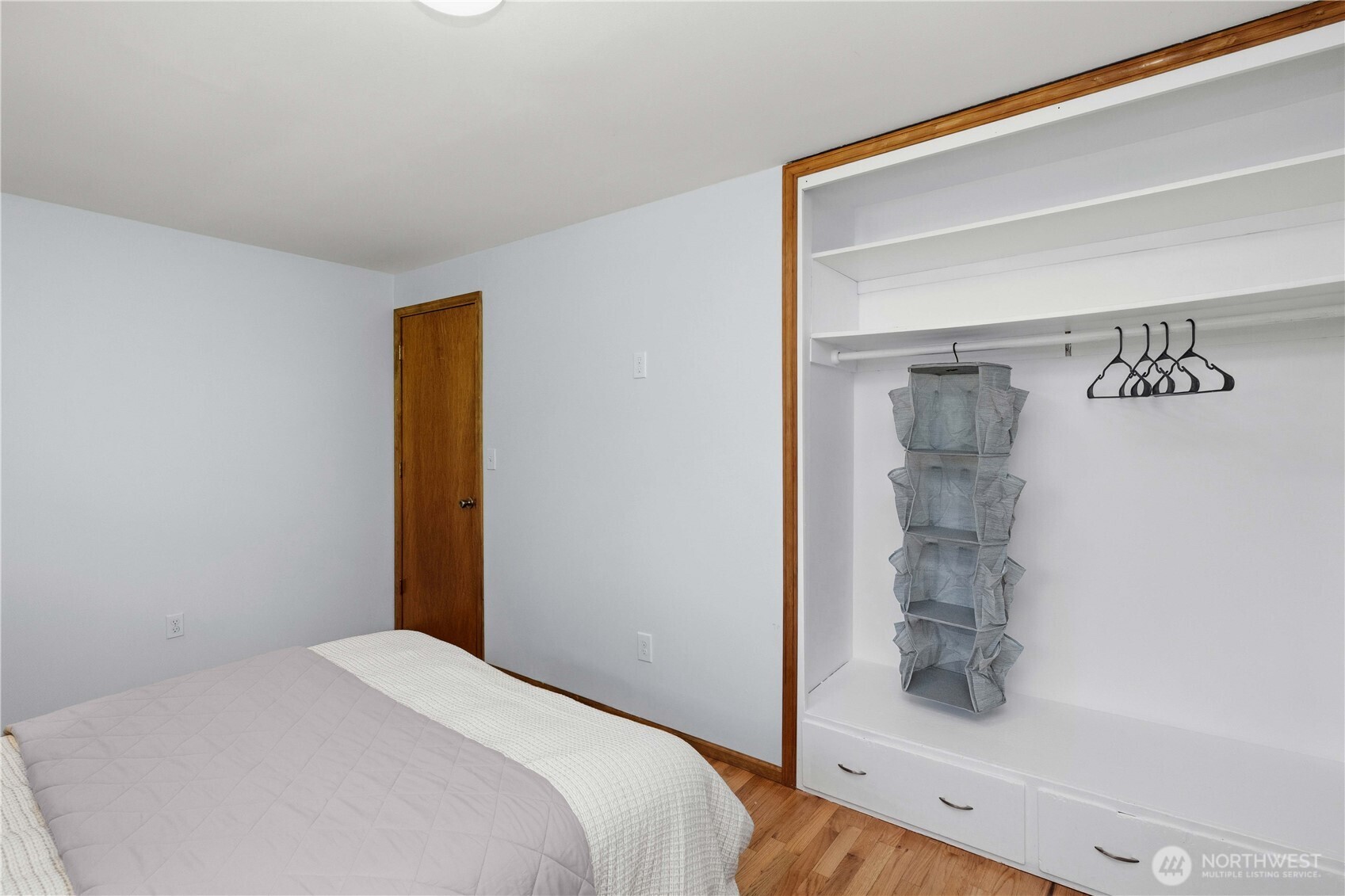 17023 113th Avenue Southeast Renton, WA 98055 - Photo 17 of 34