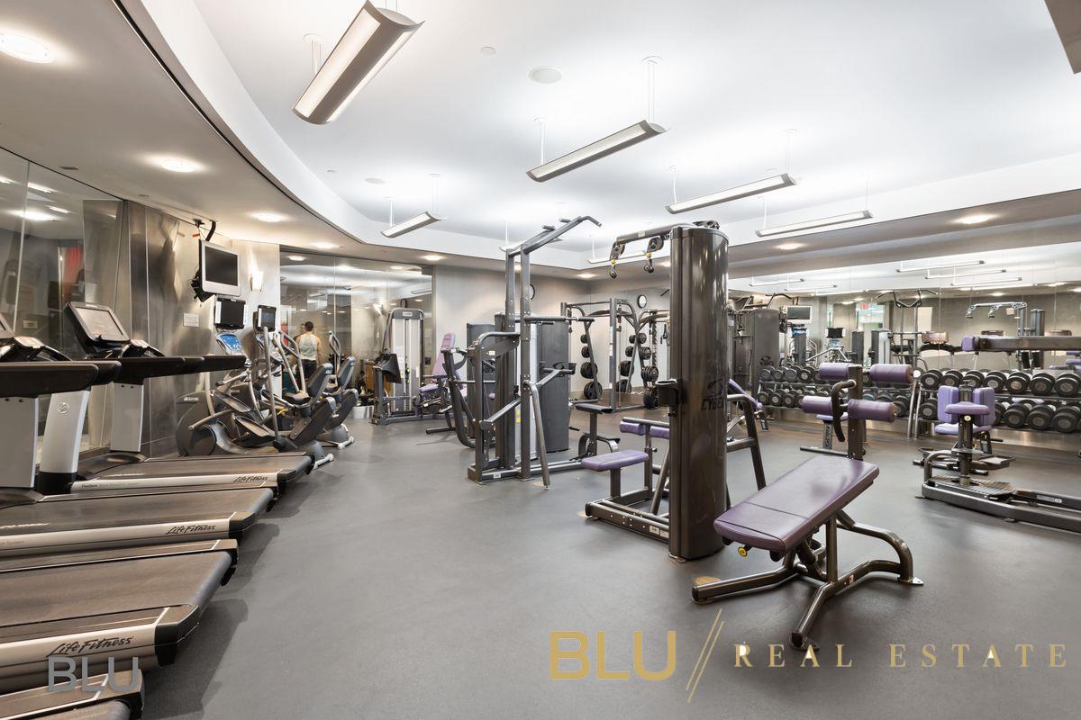 120 Riverside Boulevard, Unit 6A Manhattan, NY 10069 - Photo 15 of 17