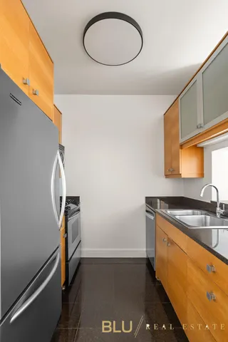 $1,200,000 | 120 Riverside Boulevard, Unit 6A | Upper West Side