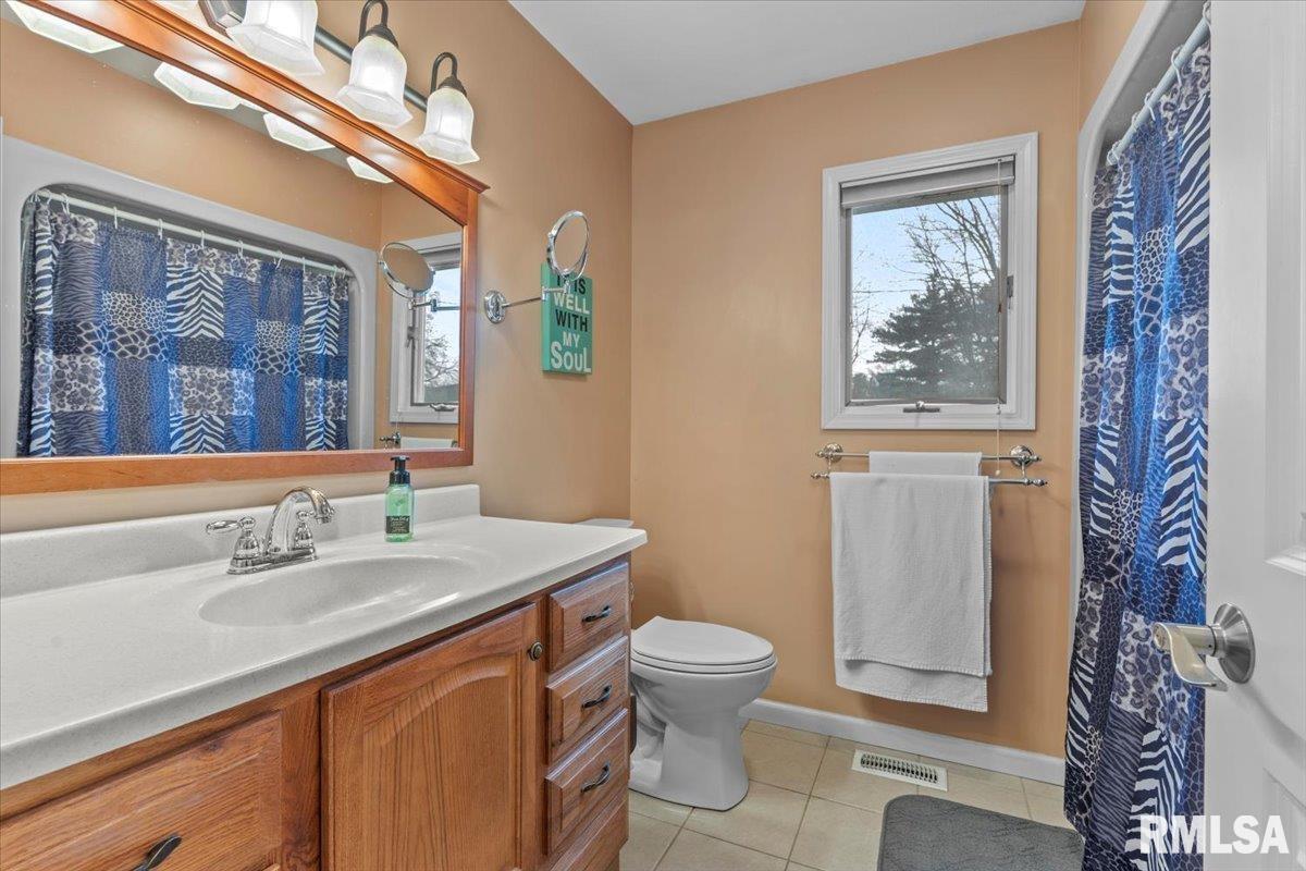 1197 Kamm Road Springfield, IL 62707 - Photo 20 of 38