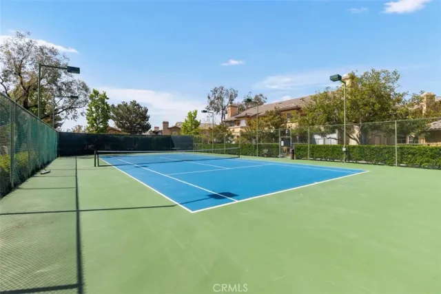 $612,000 | 19431 Rue De Valore, Lake Forest, CA 92610