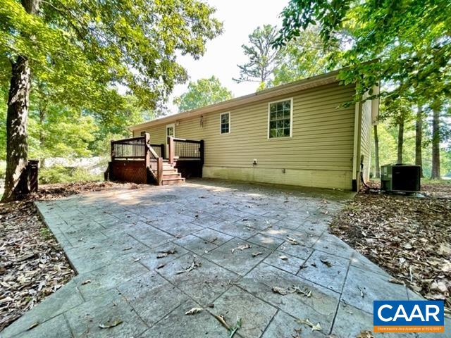 13 Riverside Drive Palmyra, VA 22963 - Photo 22 of 25 a view of a house with a yard