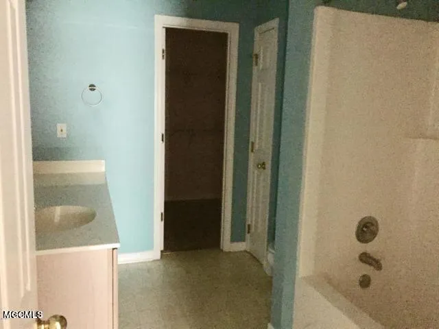 $1,400 | 14189 Pecan Court, Gulfport, MS 39503