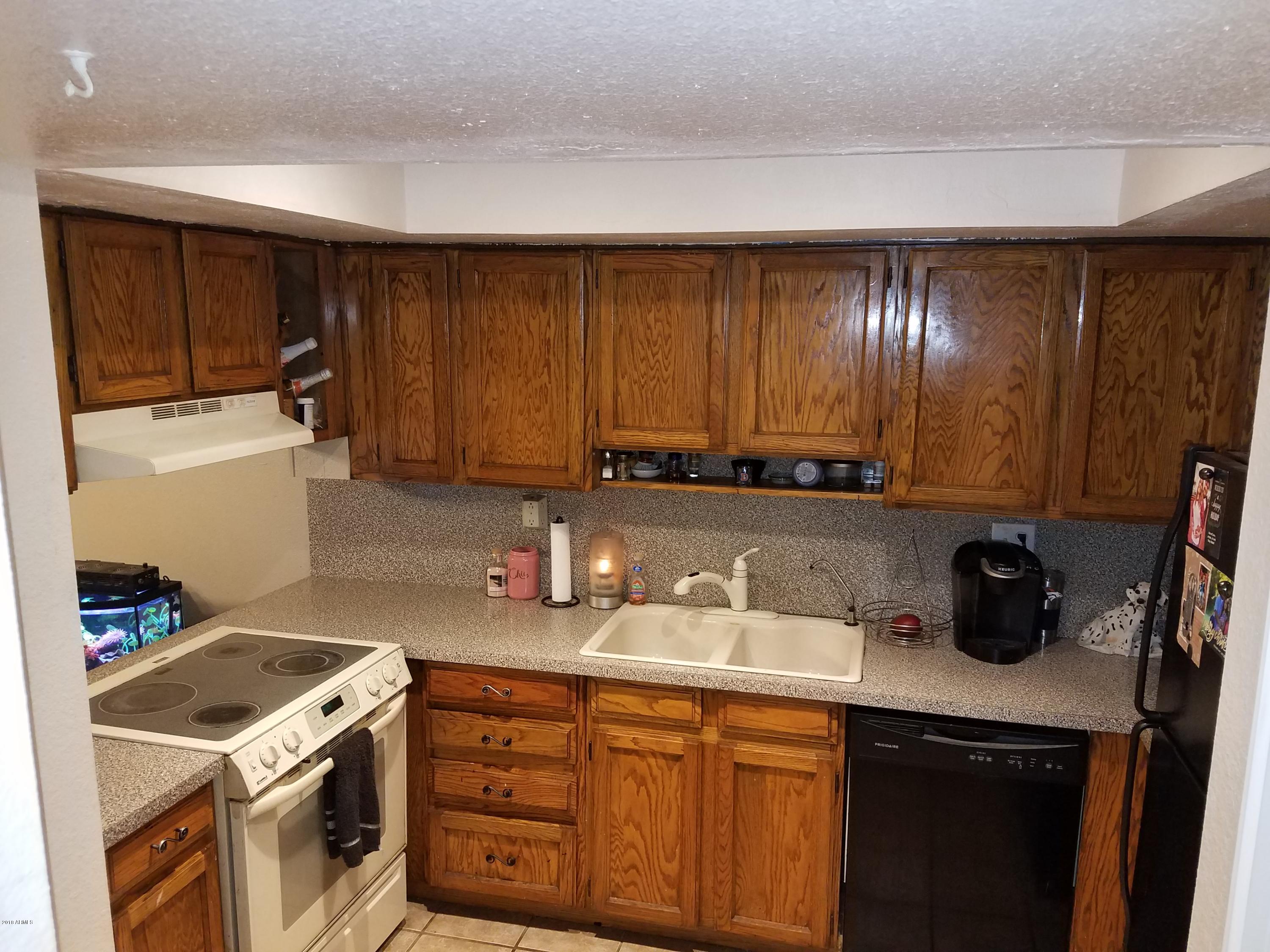 930 South Dobson Road, Unit 66 Mesa, AZ 85202 - Photo 2 of 35 Kitchen 4