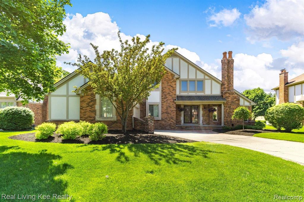 1730 Jason Circle Rochester Hills, MI 48306 - Photo 2 of 31