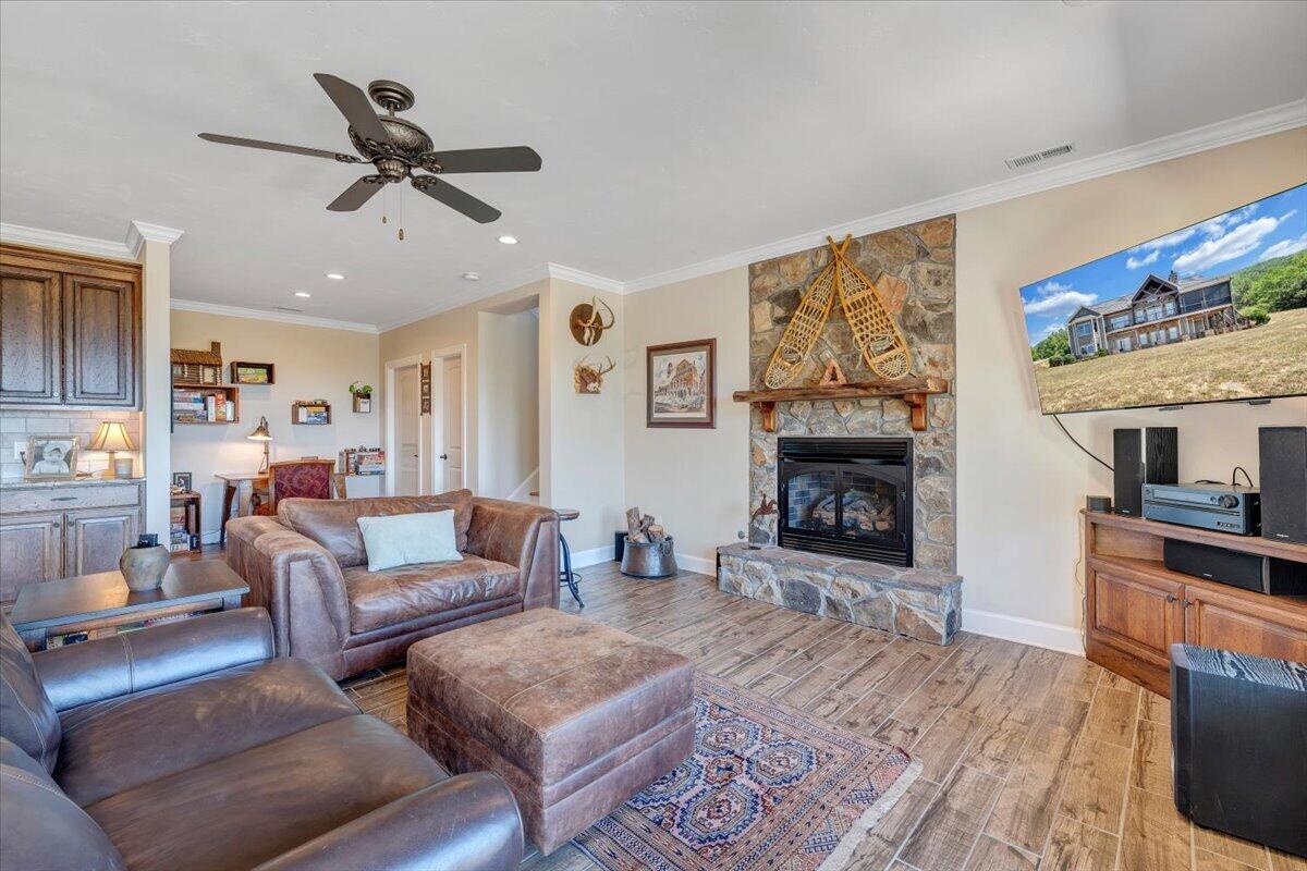 890 Blain Road Buchanan, VA 24066 - Photo 40 of 89 41-MIB03955