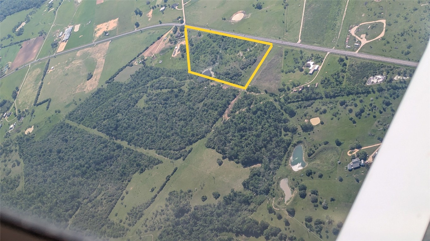 14616 Fm-359 Hempstead, TX 77445 - Photo 3 of 3 a view of entryway