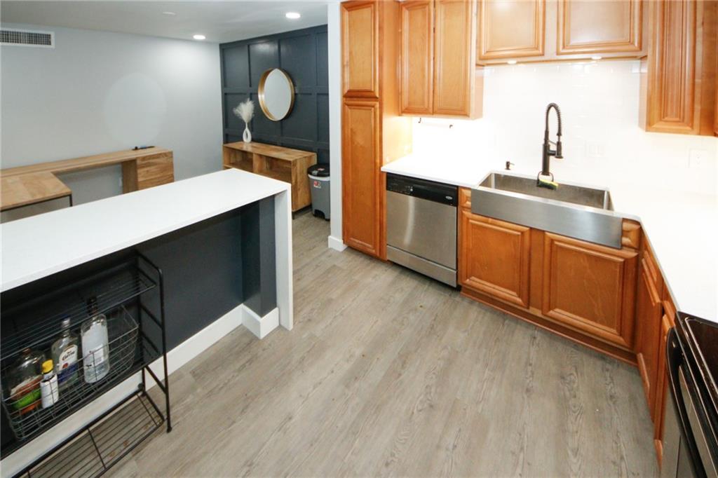 1468 Briarwood Road Northeast, Unit 515 Atlanta, GA 30319 - Photo 12 of 29