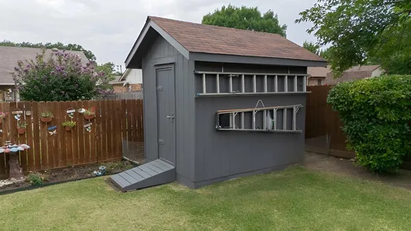 $325,000 | 7613 Clover Lane, Watauga, TX 76148