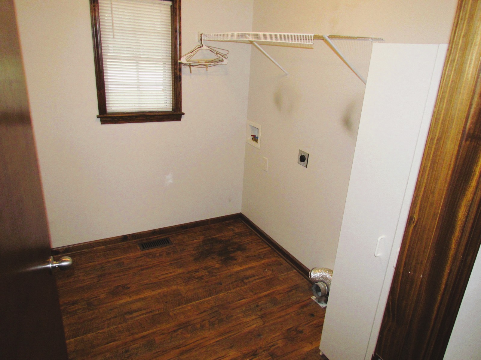 1266 Poplar Hill Road Watertown, TN 37184 - Photo 33 of 59 a view of a small space