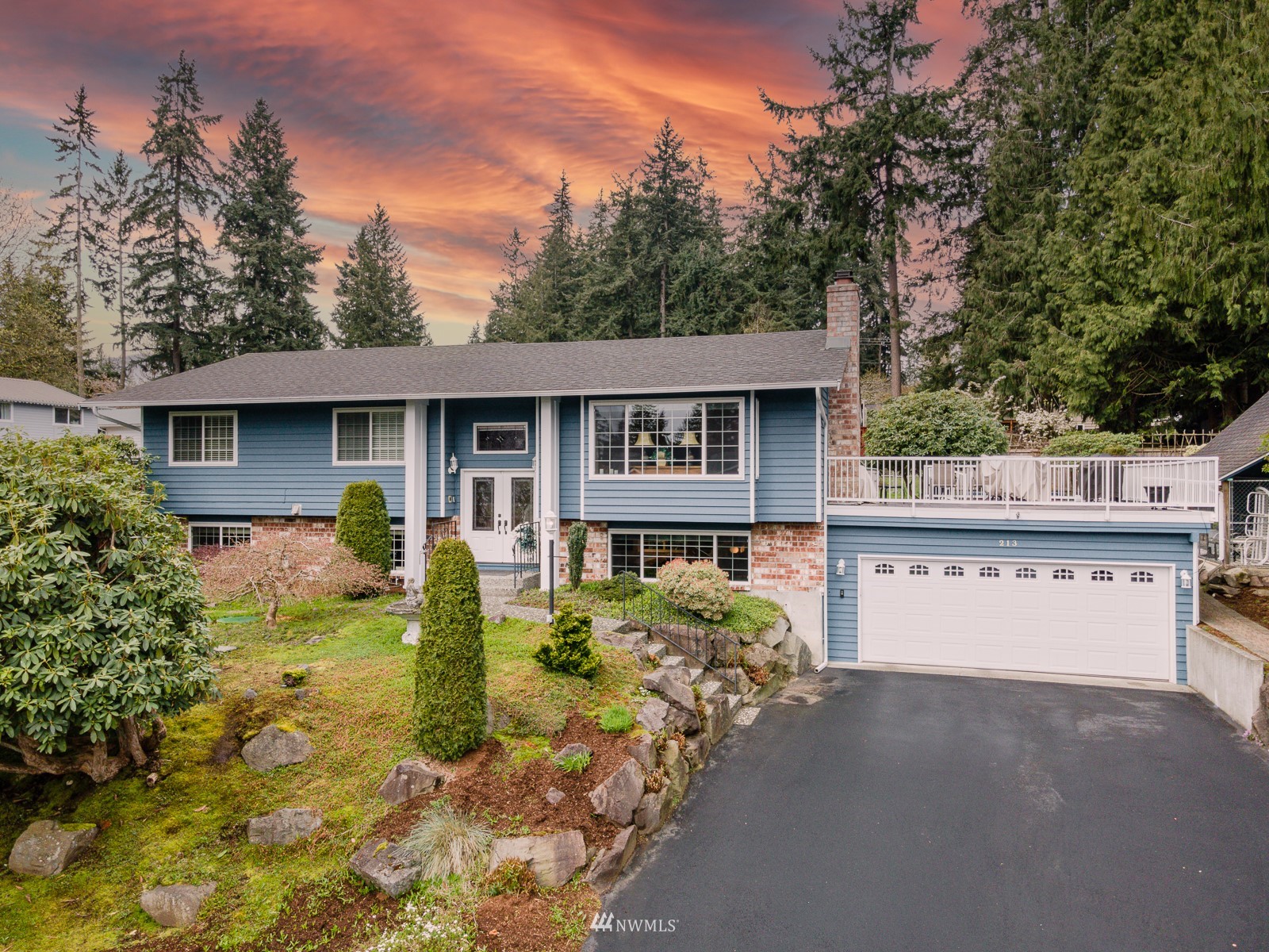 213 155th Place Southeast Bothell, WA 98012 - Photo 2 of 37