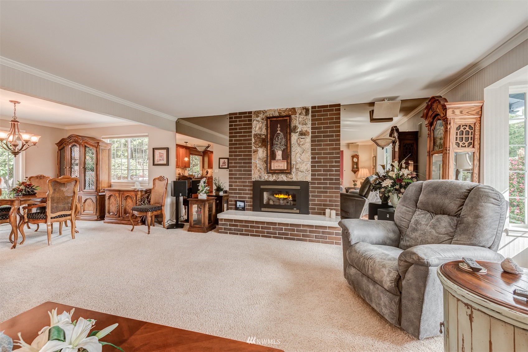 213 155th Place Southeast Bothell, WA 98012 - Photo 4 of 37