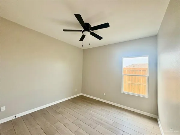 $1,150 | 913 West 13th Street, Unit 4, San Juan, TX 78589
