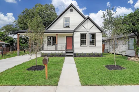 $325,000 | 7149 Avenue K, Houston, TX 77011