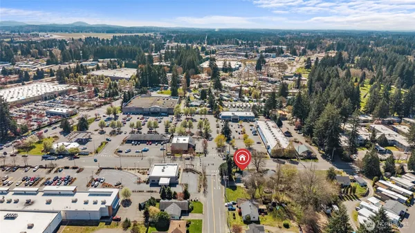 $475,000 | 1717 Lake Park Drive Southwest, Tumwater, WA 98512